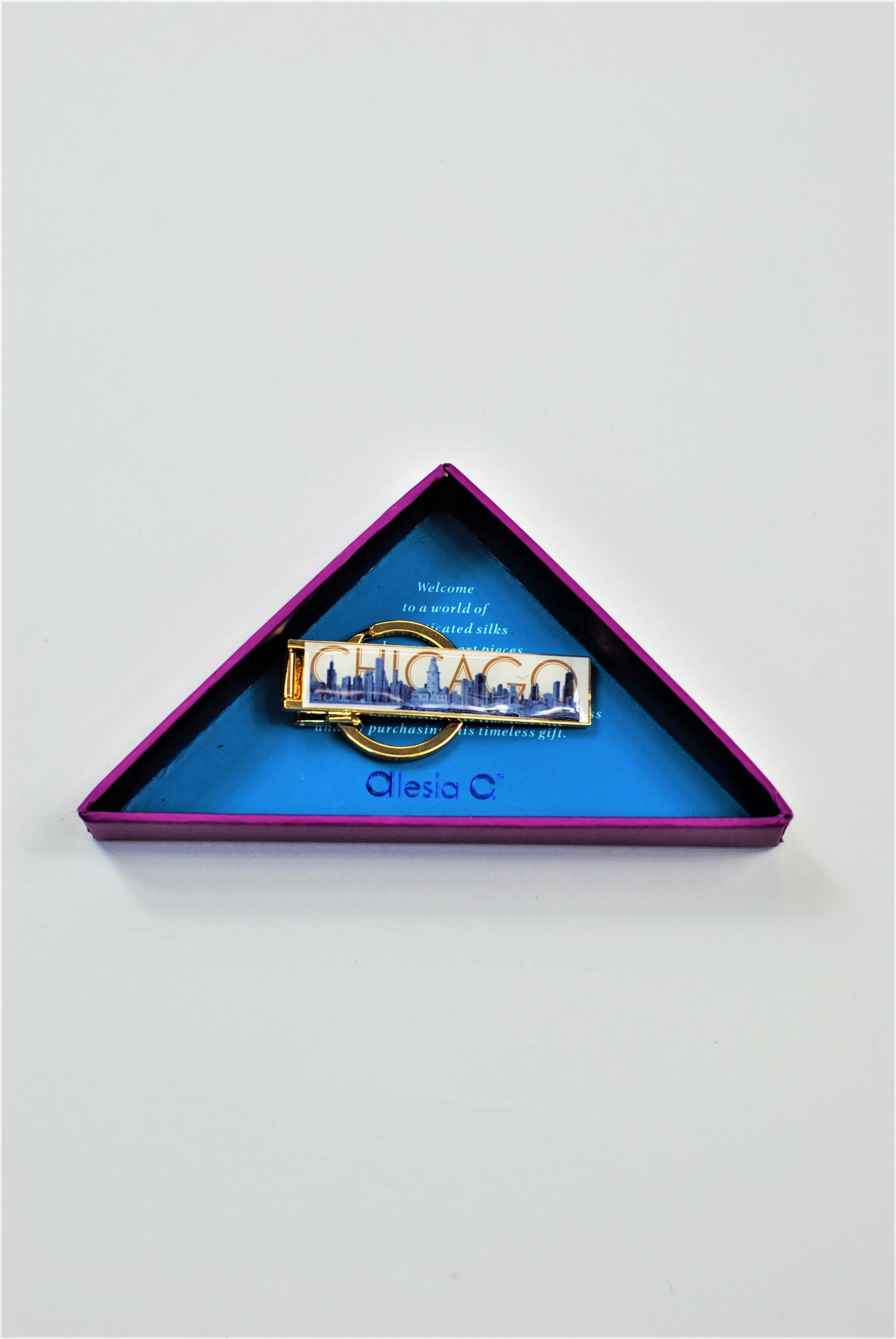 CHICAGO Skyline Pencil Art Metal Key Chain Ring