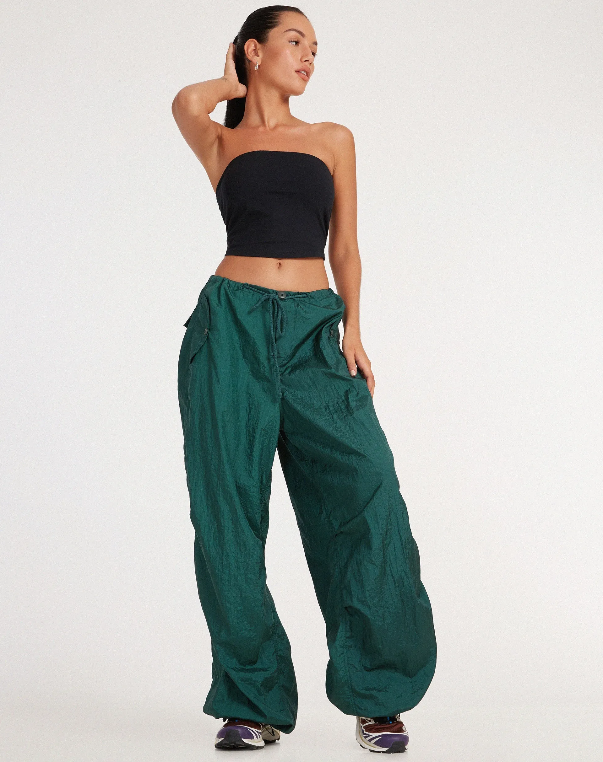 Chute Trouser in Parachute Bottle Green