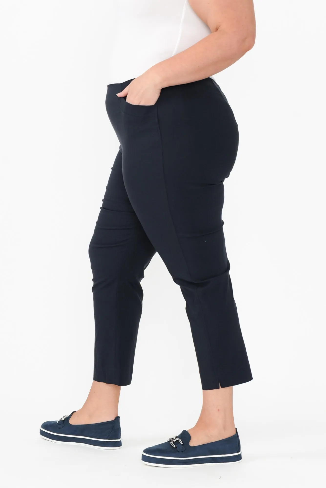 Cody Navy Stretch Capri Pants