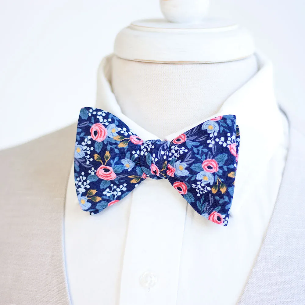 Men's Necktie / Rosa In Navy