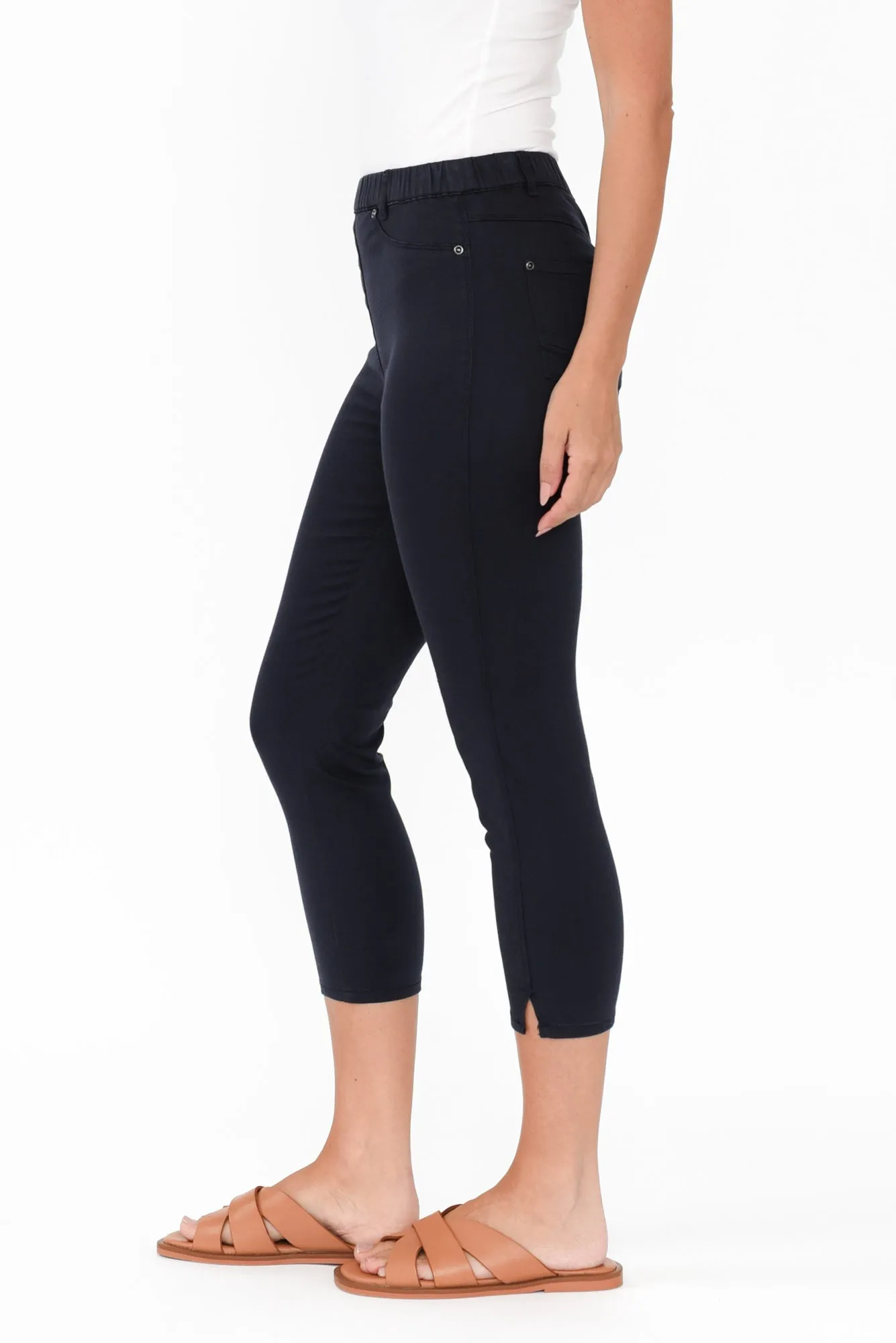 Reed Navy Stretch Cotton Capri Pants