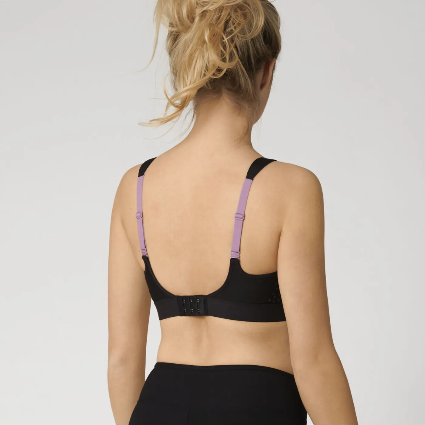 Triumph Triaction Extreme Lite Sports Bra