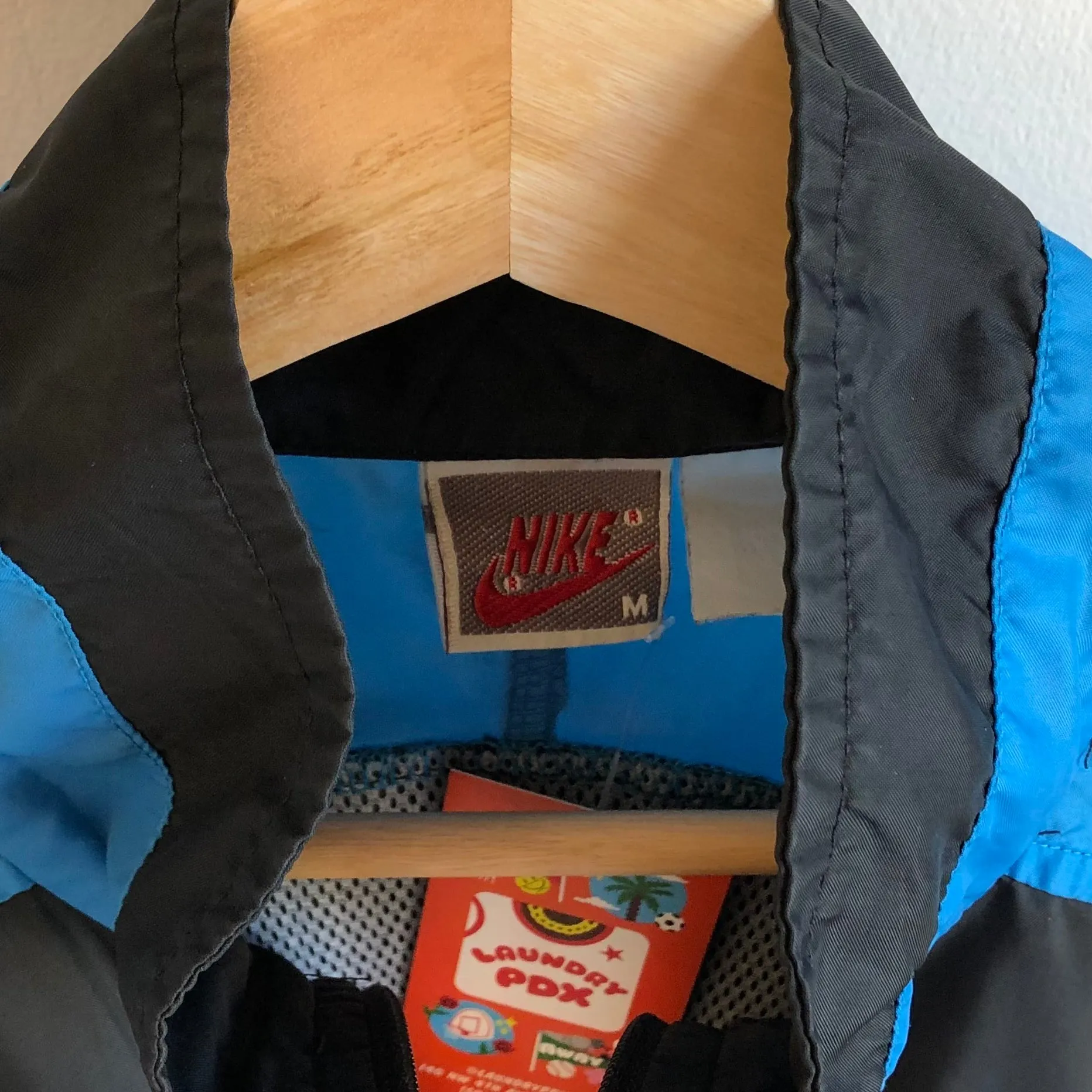 Vintage Black & Blue Windbreaker Jacket M