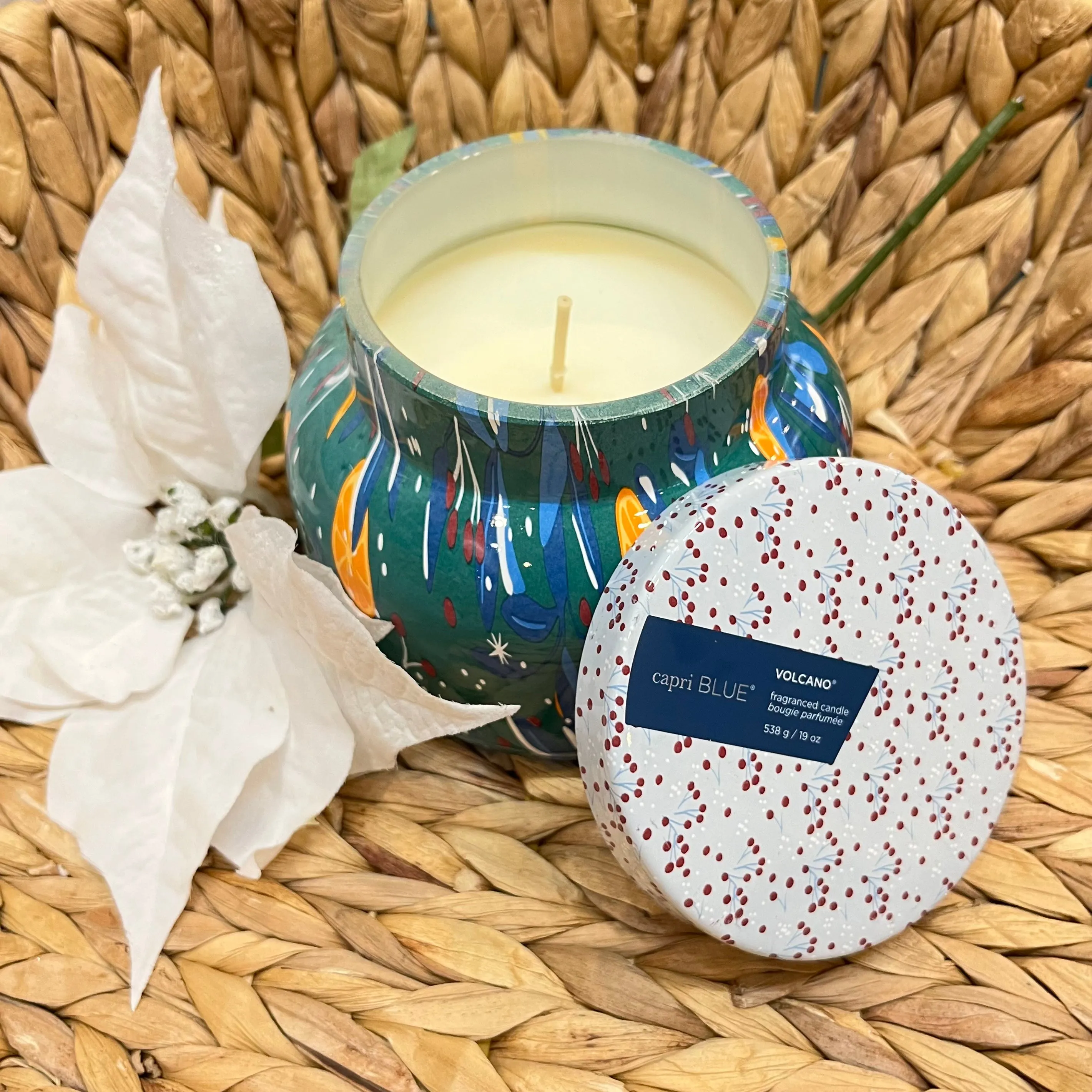 Volcano Pattern Play Holiday 19oz Signature Candle