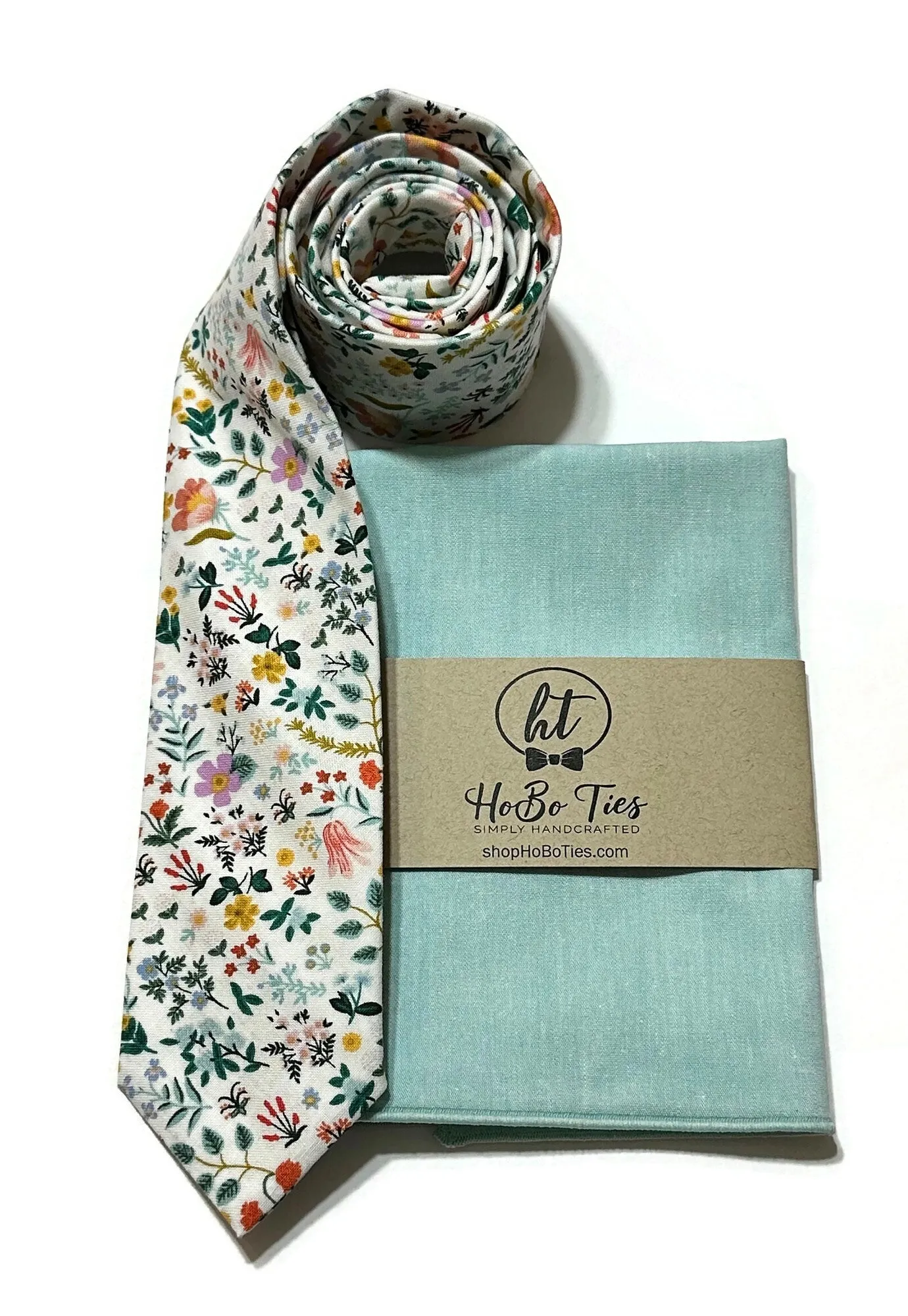 White Bramble Fields Floral Necktie