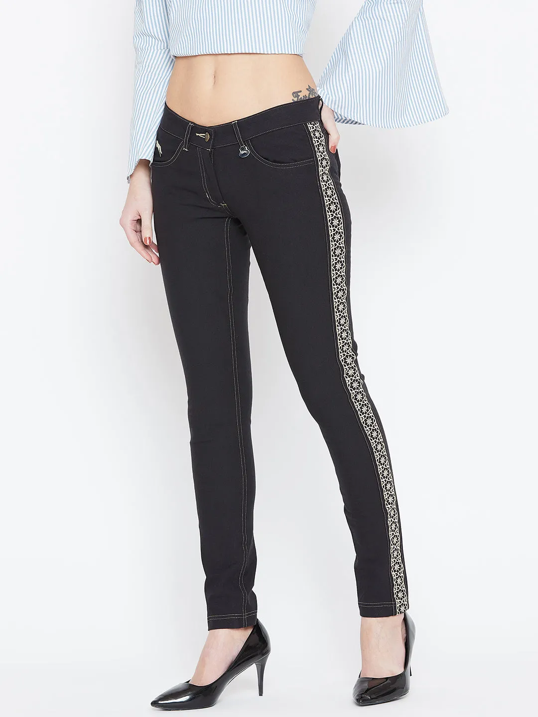 Women Black Solid Skinny Fit Trouses